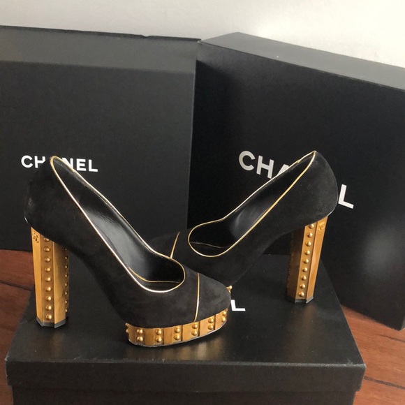 Chanel Pumps - Picture 4 of 4
